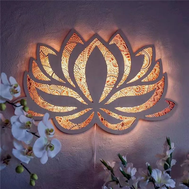 Lotus Wall Lamp