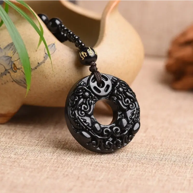 Collier Boudda Avalokiteśvara obsidien